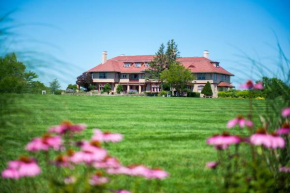 Отель The Mansion at Ocean Edge Resort & Golf Club  Брустер